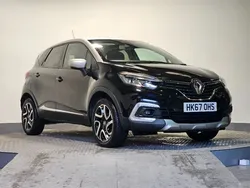 Black Used 2017 Renault Captur Dynamique SUV | £8,429 (Fair price)
