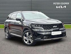 Black Used 2024 Kia Sorento 2 SUV | £41,741 (Fair price)