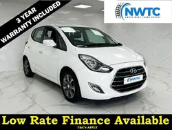 White Used 2016 Hyundai ix20 SE MPV | £5,895 (Fair price)