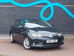 Grey Used 2017 Toyota Auris Hybrid Business Edition Hatchback | £12,998 (Fair price)