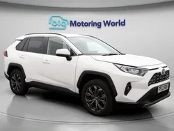 Used 2022 Toyota RAV4 Hybrid Design SUV | £24,800 (Good price)