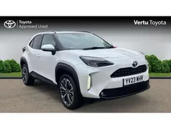 White Used 2023 Toyota Yaris Cross SUV | £22,990 (Good price)