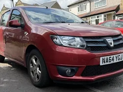 Red Used 2014 Dacia Sandero Lauréate Hatchback | £3,500 (Super price)