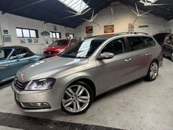Silver Used 2014 VW Passat Executive Estate | £5,950 (Fair price)