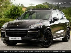 Black Used 2017 Porsche Cayenne SUV | £30,970 (Fair price)