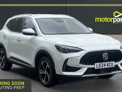 White Used 2024 MG HS Trophy SUV | £17,930 (Fair price)