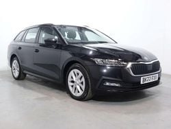 Black Used 2022 Skoda Octavia SE Technology Estate | £14,583 (Super price)