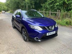 Blue Used 2014 Nissan Qashqai Tekna SUV | £4,990 (A bit pricey)