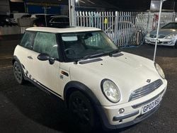White Used 2003 Mini ONE Hatch Hatchback | £795 (Super price)