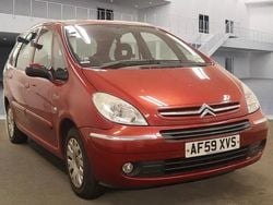 Red Used 2009 Citroën Xsara Picasso MPV | £1,195 (Good price)