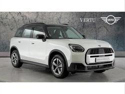 White New 2025 Mini Countryman Classic SUV | £30,250 (Super price)