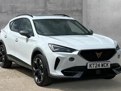 Glacial white Used 2024 Cupra Formentor VZ2 SUV | £30,990 (Fair price)
