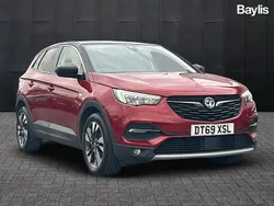 Red Used 2020 Vauxhall Grandland X SRi SUV | £10,918 (Fair price)