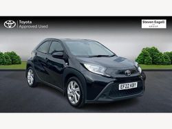 Black Used 2022 Toyota Aygo PURE Hatchback | £10,334 (Fair price)