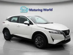 White Used 2022 Nissan Qashqai Acenta Premium SUV | £13,600 (Super price)