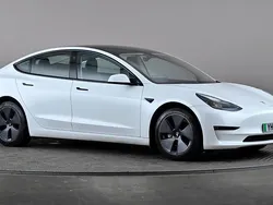 White Used 2021 Tesla Model 3 Long Range AWD Sedan | £21,798 (A bit pricey)