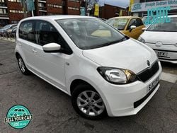 White Used 2013 Skoda Citigo SE Hatchback | £7,450 (Fair price)