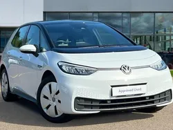Glacier white metallic black Used 2021 VW ID.3 Pro Performance Hatchback | £14,684 (Good price)