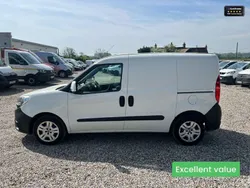 White Used 2017 Fiat Doblò MPV | £6,494 (Fair price)
