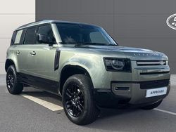 Used 2025 Land Rover Defender HSE Dynamic Estate | £65,566 (Fair price)