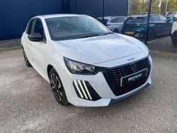 White New 2025 Peugeot 208 Style Hatchback | £18,450 (Good price)