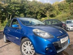 Blue Used 2010 Renault Clio II Dynamique Hatchback | £1,990 (Good price)