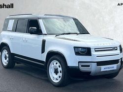 White Used 2023 Land Rover Defender SE SUV | £55,244 (Good price)