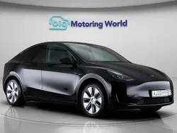 Black Used 2023 Tesla Model Y SUV | £22,500 (Fair price)