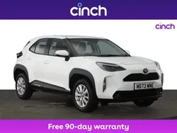 White Used 2023 Toyota Yaris Hybrid Estate | £19,989 (Good price)