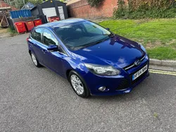 Blue Used 2014 Ford Focus Titanium Hatchback | £4,495 (Fair price)
