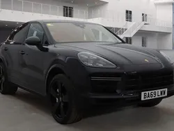 Used 2019 Porsche Cayenne Turbo SUV | £55,995 (Fair price)