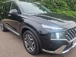 Black Used 2023 Hyundai Santa Fe Ultimate SUV | £34,975 (Fair price)