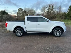 White Used 2017 Nissan Navara Tekna Pickup | £9,950 (Good price)