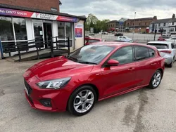 Metallic red Used 2021 Ford Focus ST-Line Hatchback | £10,990 (Good price)