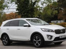 White Used 2017 Kia Sorento 2 SUV | £10,490 (Good price)