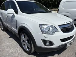 White Used 2015 Vauxhall Antara SUV | £3,495 (Fair price)