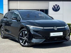 Black Used 2025 VW ID.7 Pro Sedan | £42,989 (Expensive)