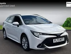 White Used 2023 Toyota Corolla Estate | £22,899 (Fair price)