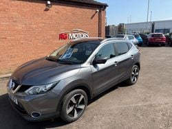 Grey Used 2016 Nissan Qashqai N-Connecta SUV | £6,995 (Good price)