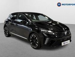 Black Used 2024 Renault Clio V Techno Hatchback | £14,499 (Fair price)