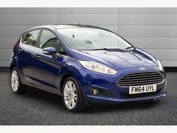 Blue Used 2015 Ford Fiesta Zetec Hatchback | £5,440 (Fair price)