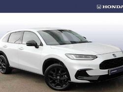 Diamond dust white Used 2023 Honda ZR-V Sport SUV | £23,595 (Fair price)