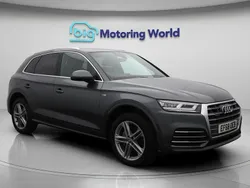 Grey Used 2018 Audi Q5 S-Line SUV | £20,900 (Fair price)