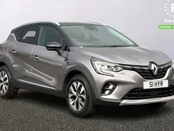 Grey/black Used 2020 Renault Captur Version S SUV | £15,299 (Fair price)