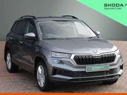 Graphite grey metallic Used 2025 Skoda Karoq SE SUV | £25,985 (Fair price)