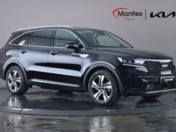 Black Used 2024 Kia Sorento Vision SUV | £38,495 (Good price)