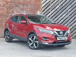Red Used 2018 Nissan Qashqai Tekna SUV | £12,498 (A bit pricey)