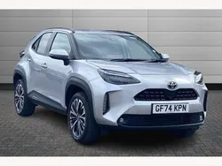 Silver Used 2024 Toyota Yaris Cross SUV | £28,450 (Fair price)