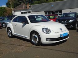White Used 2012 VW Beetle Design Hatchback | £5,695 (Fair price)