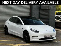 White Used 2020 Tesla Model 3 Performance Sedan | £18,500 (Good price)